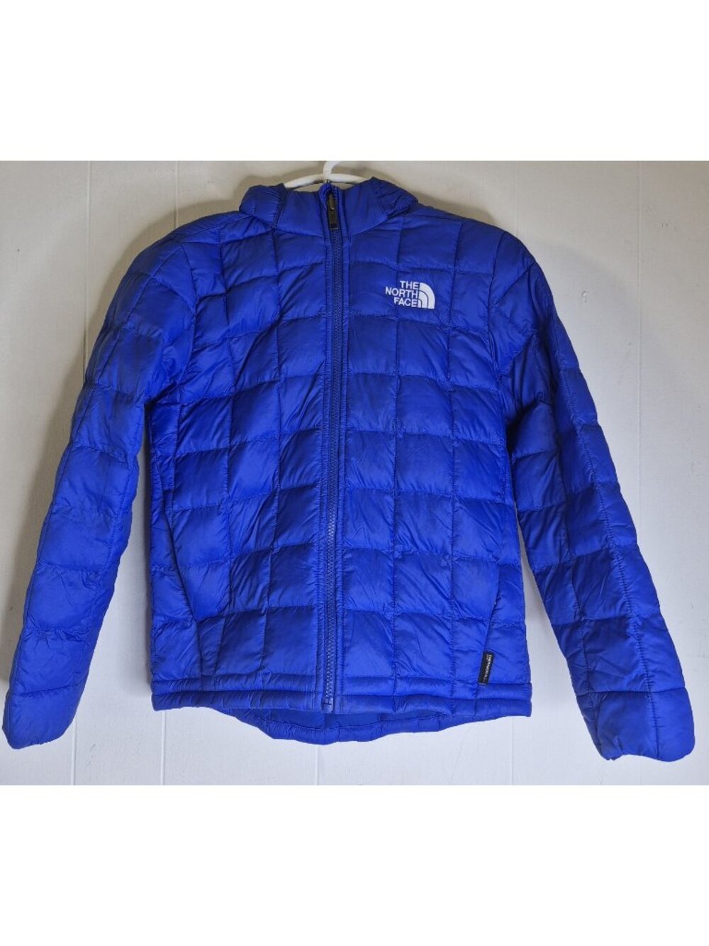 The North Face ThermoBall Eco Jacket Youth Medium Blue Full Zip Puffer Sz L (12)